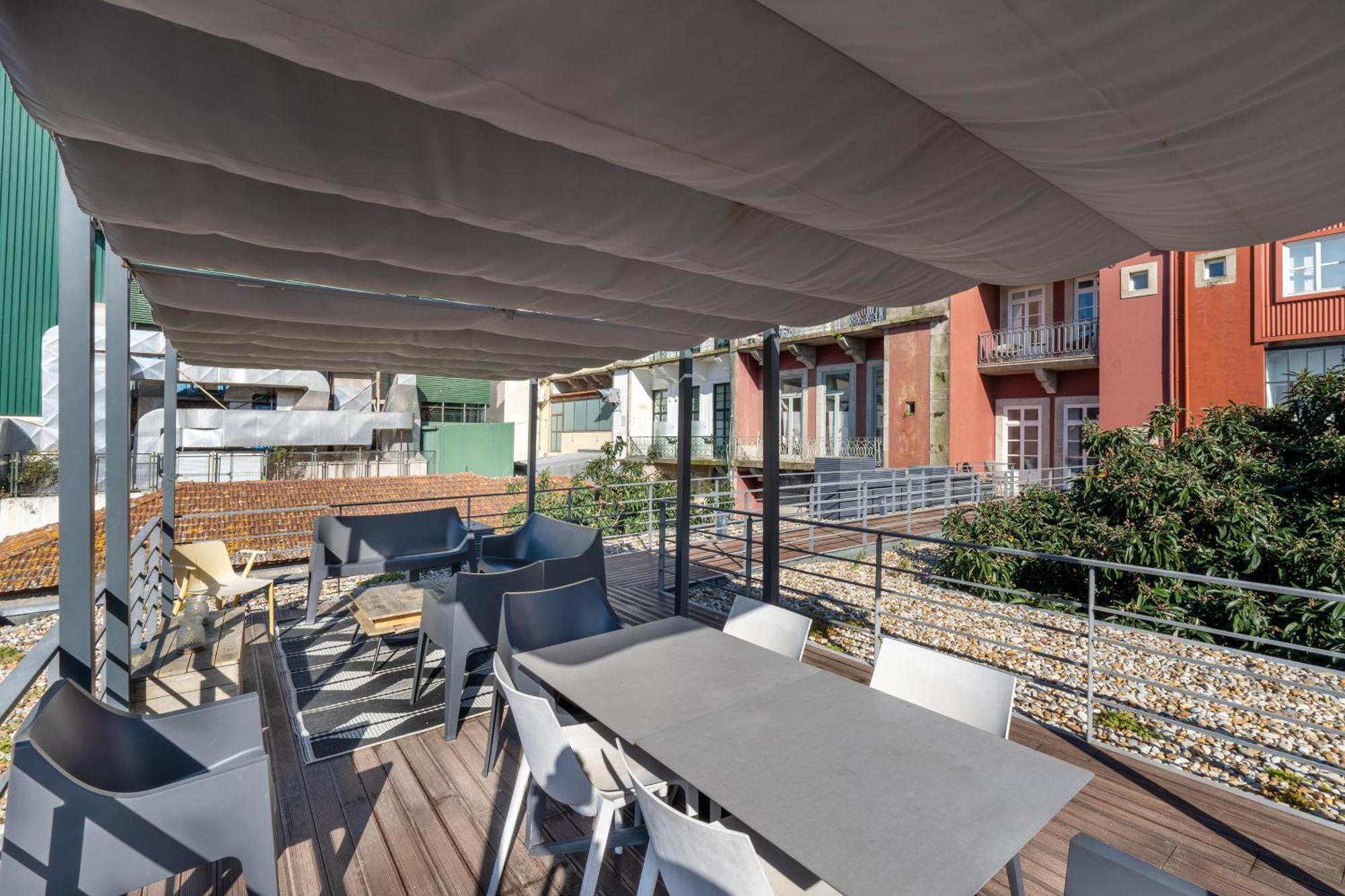 Viva 4 Suites Batalha Residence & Size Flats Batalha Porto Exterior foto